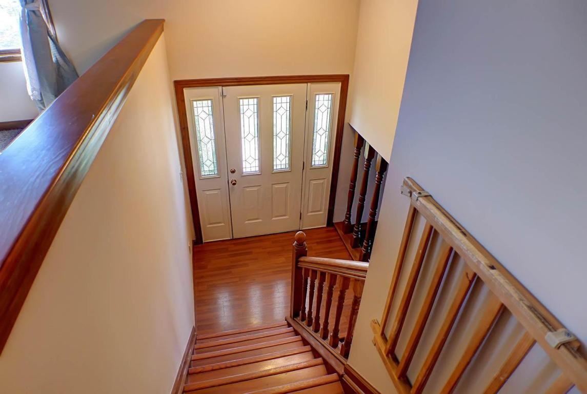 1182 Lori Ln - Photo 2 of 31