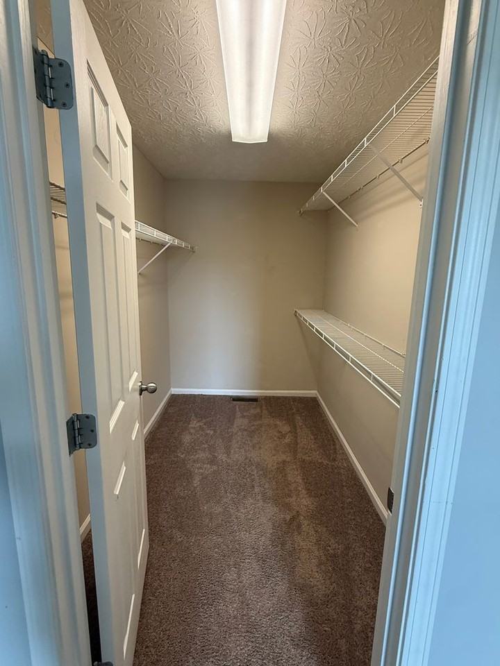355 Upper Stone Ave - Photo 6 of 12