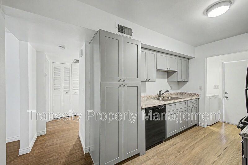 225 N Standage #53 - Photo 3 of 15