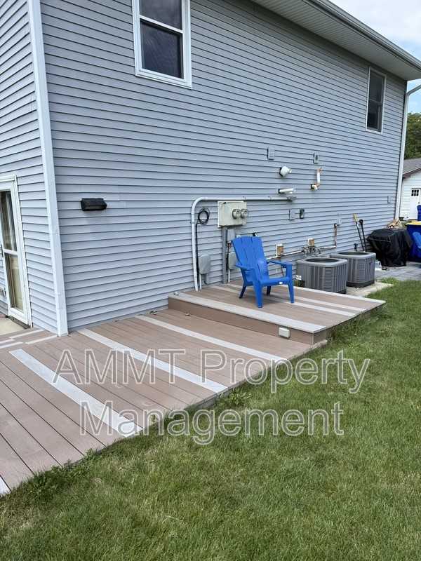 145 Birch Ct - Photo 5 of 9
