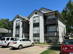 300 Osage St #B - Photo 1 of 1
