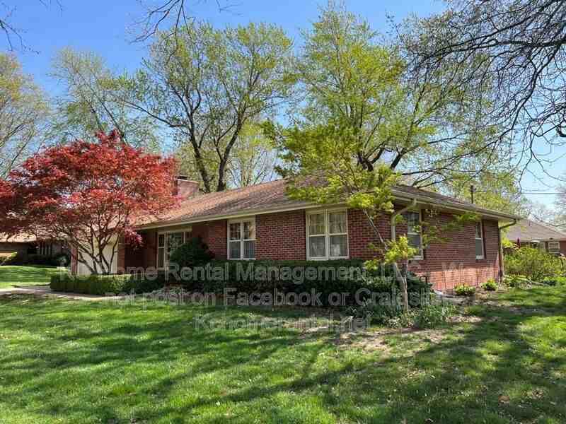5423 Ballentine St - Photo 7 of 40