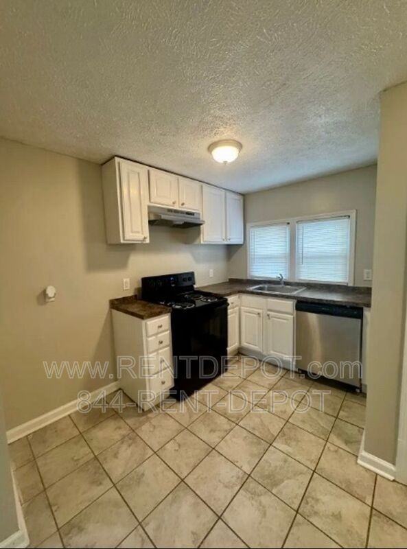 1021 Vanderburgh Ave - Photo 5 of 10