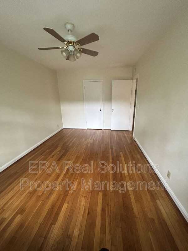 249 Loraine Ave #4 - Photo 6 of 18