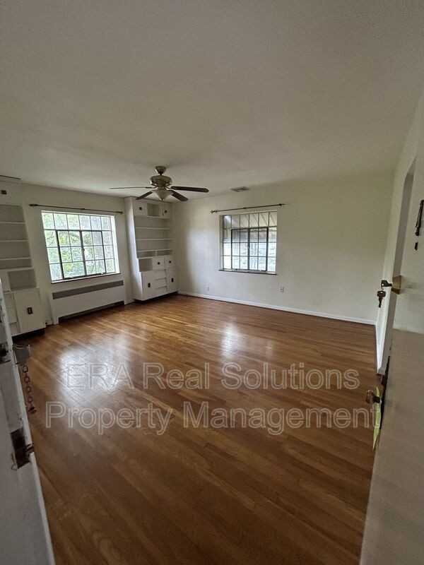 249 Loraine Ave #4 - Photo 7 of 18
