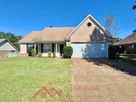 55 Oakridge Cv - Photo 1 of 1