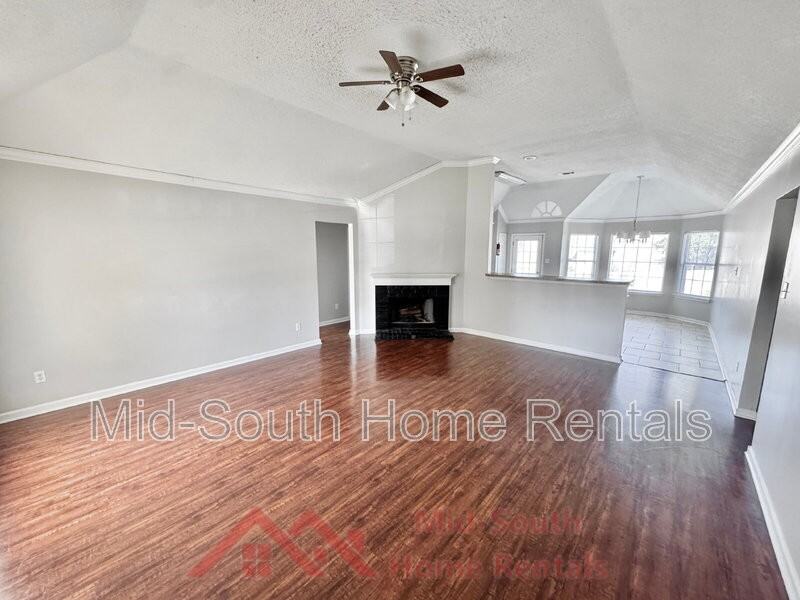 55 Oakridge Cv - Photo 5 of 25