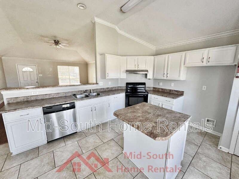 55 Oakridge Cv - Photo 7 of 25