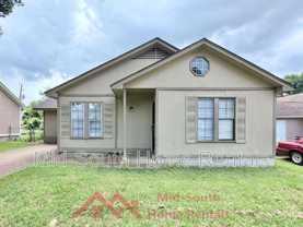 4505 Villagreen Dr - Photo 1 of 1
