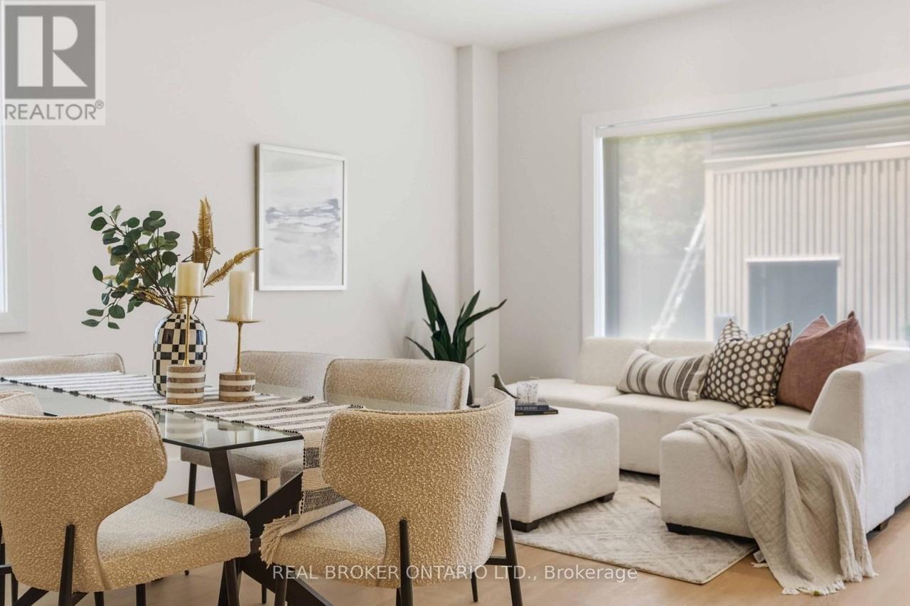 102 Boultbee Avenue #C - Photo 3 of 20