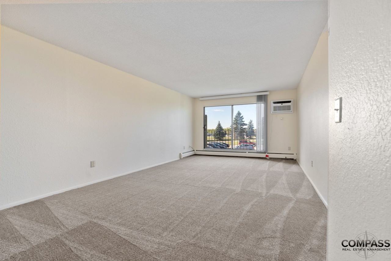 2215 - Westwinds Apartments - Photo 3 of 36