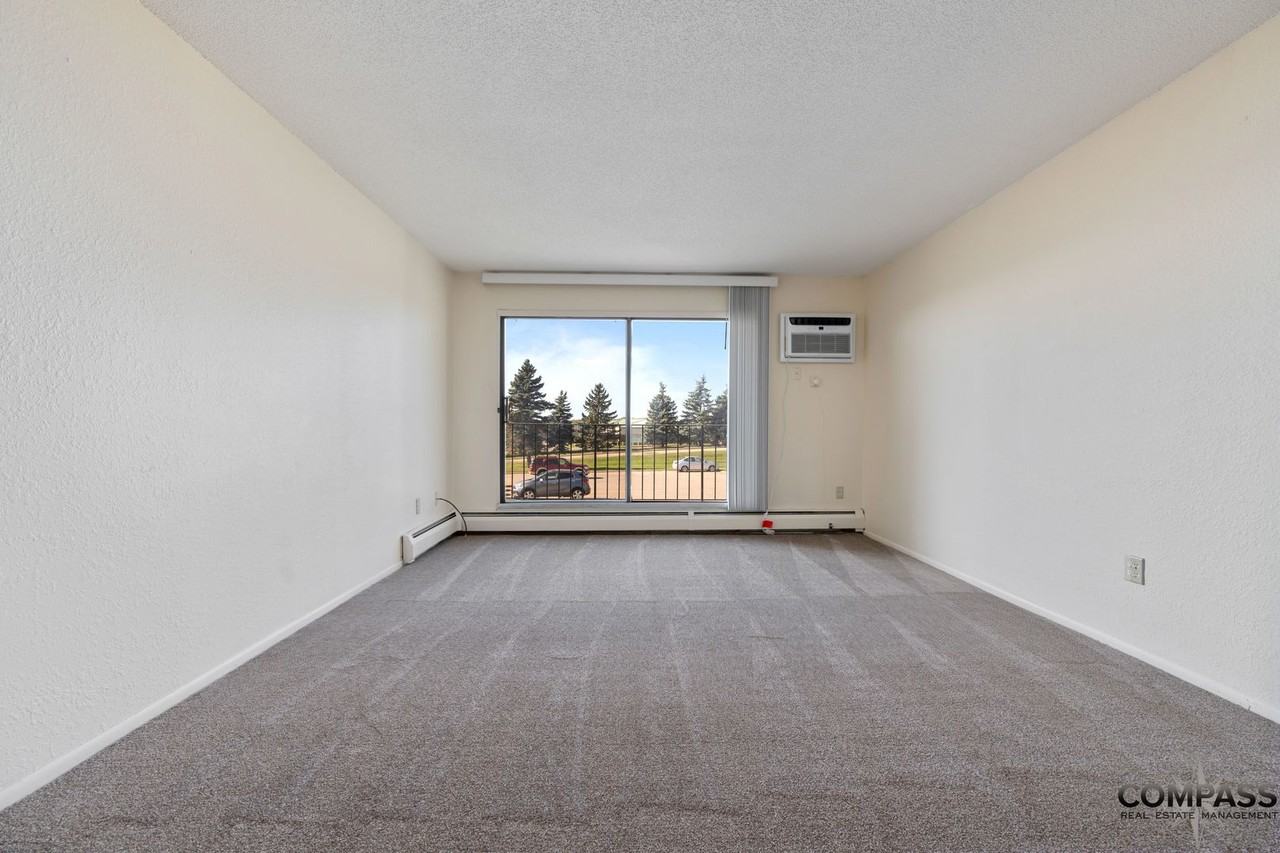 2215 - Westwinds Apartments - Photo 5 of 36