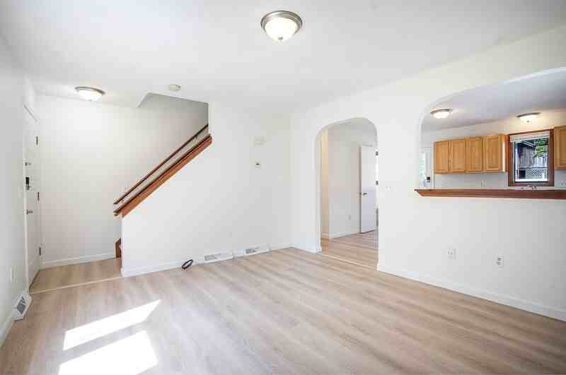 16 Gold St #16 - Photo 5 of 18