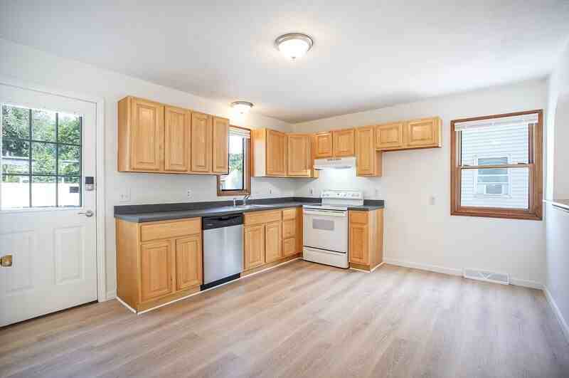 16 Gold St #16 - Photo 6 of 18