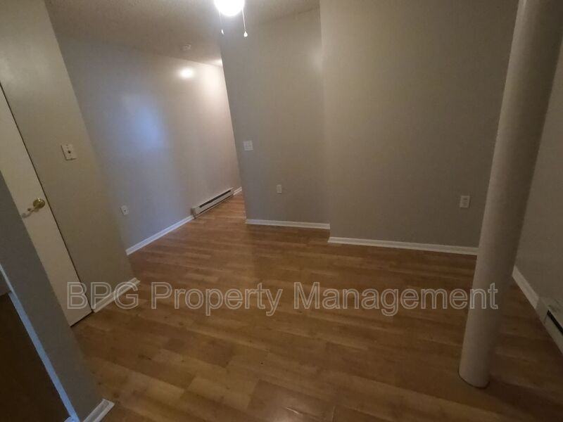 205 N Main St #8 - Photo 7 of 47