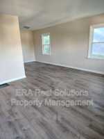 featured image of 4245 Leeper St