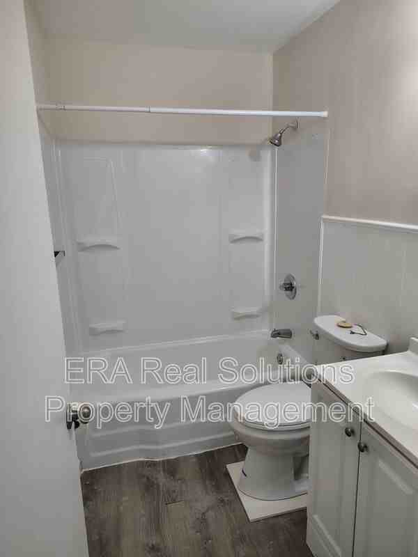 4245 Leeper St - Photo 7 of 13