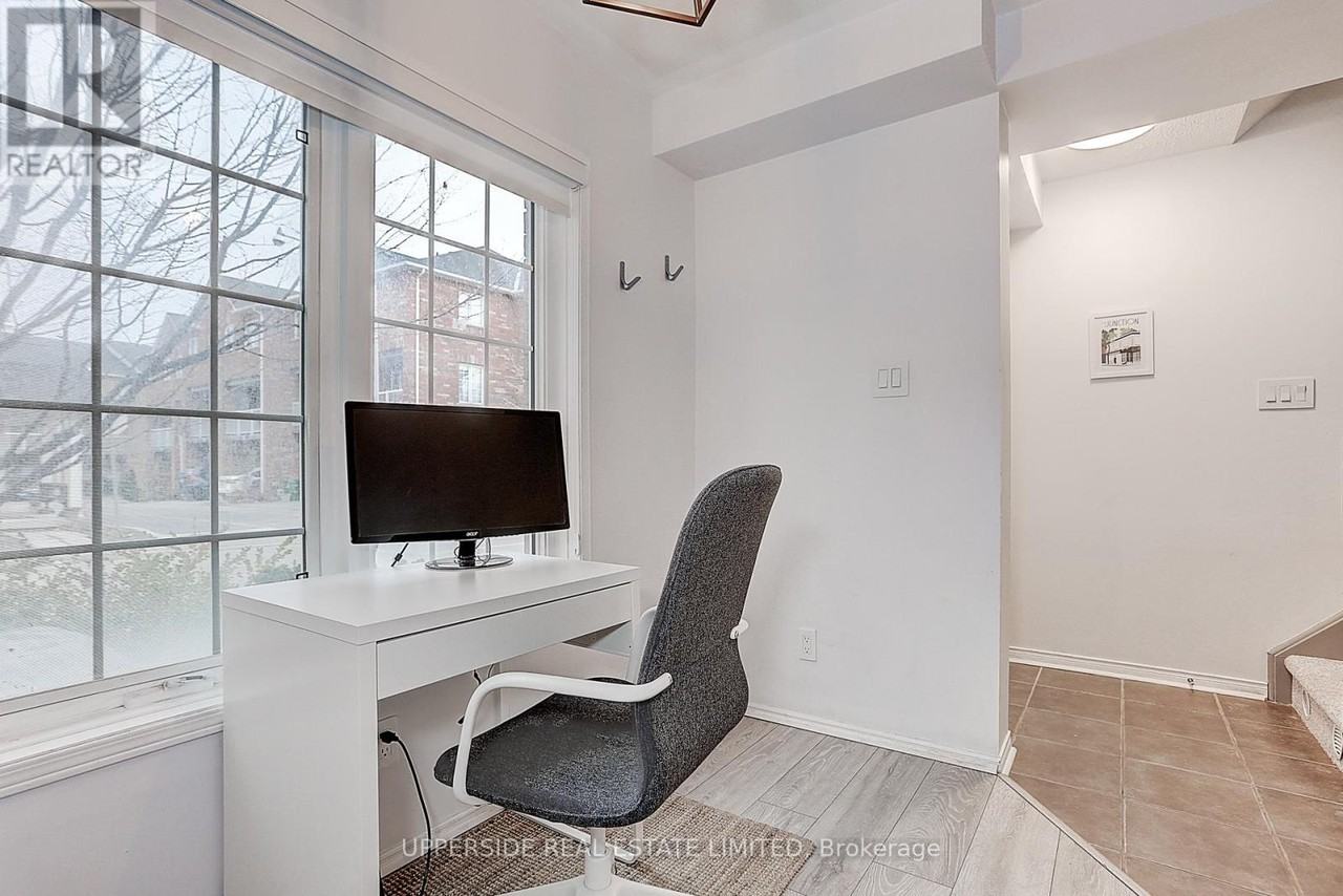 67 Birdstone Crescent - Photo 2
