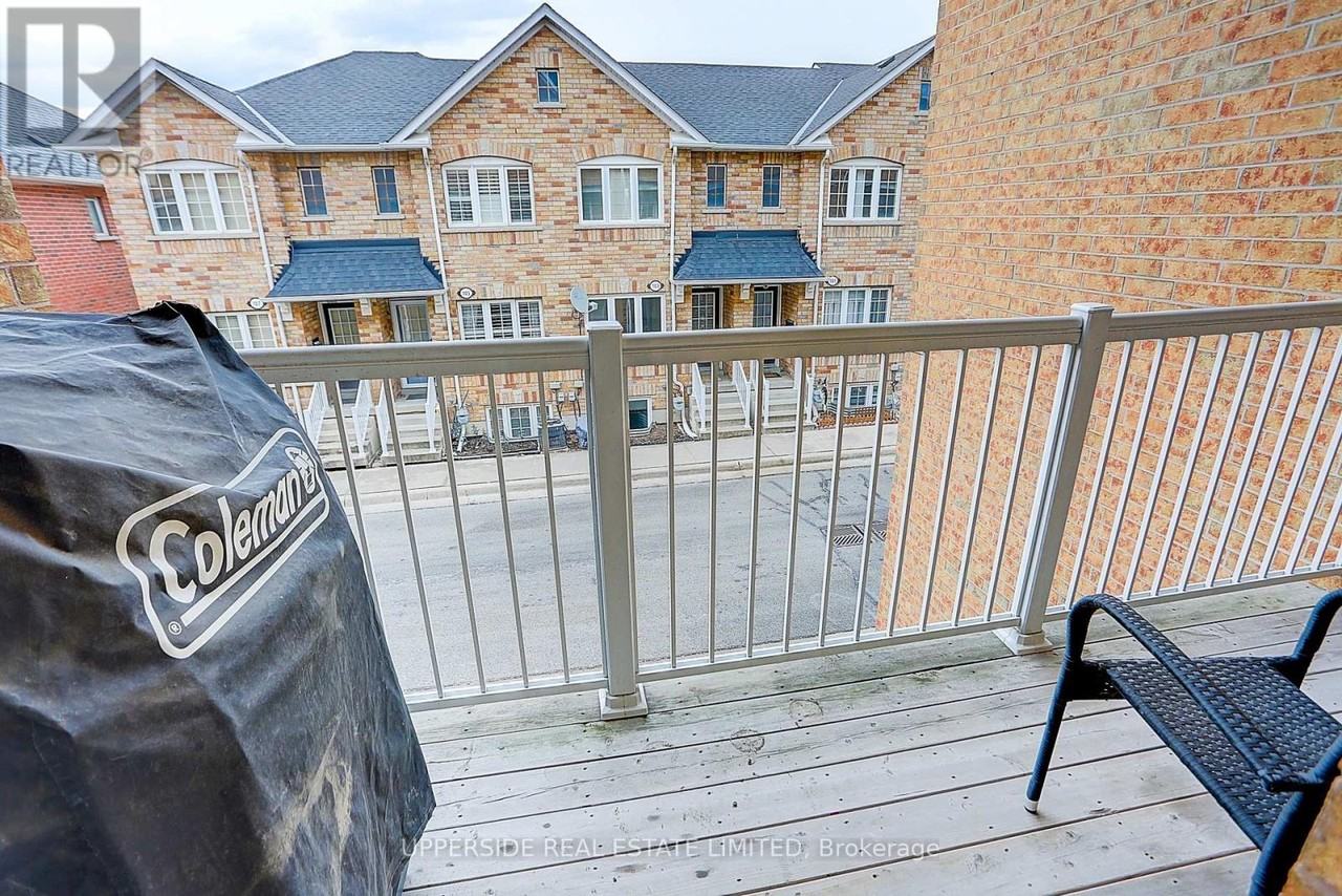 67 Birdstone Crescent - Photo 9