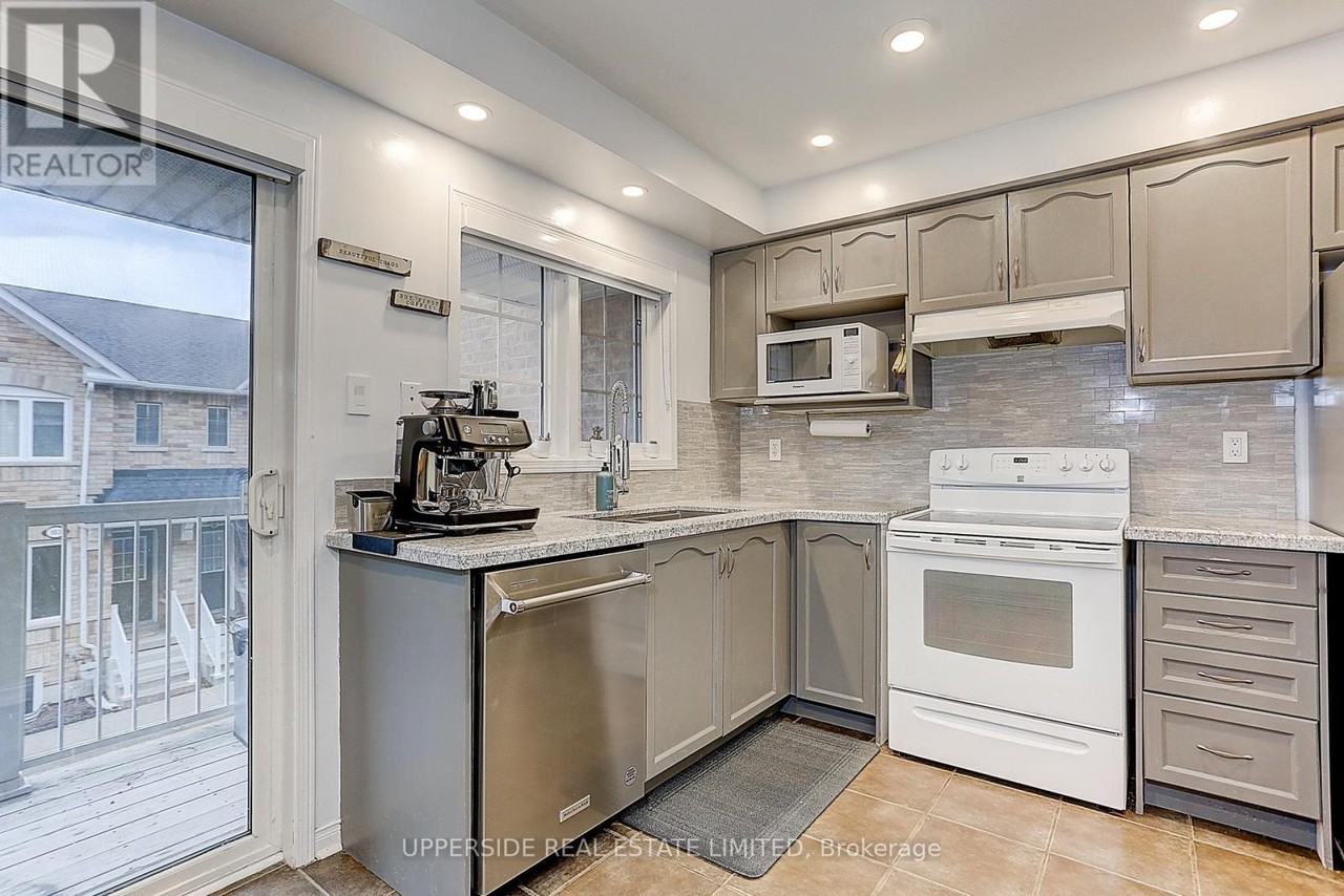 67 Birdstone Crescent - Photo 11