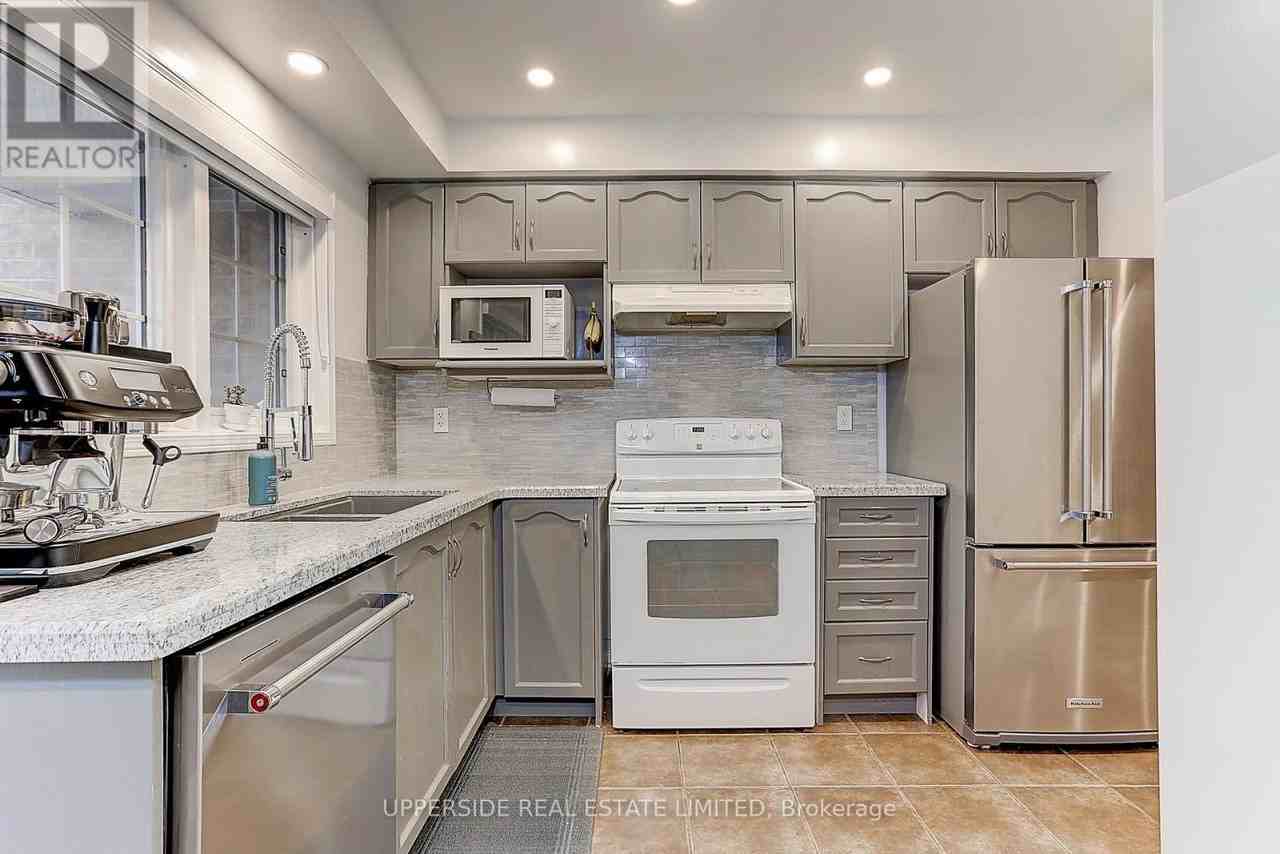 67 Birdstone Crescent - Photo 15