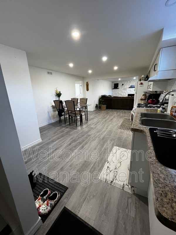 5 Janet St - Photo 3 of 12