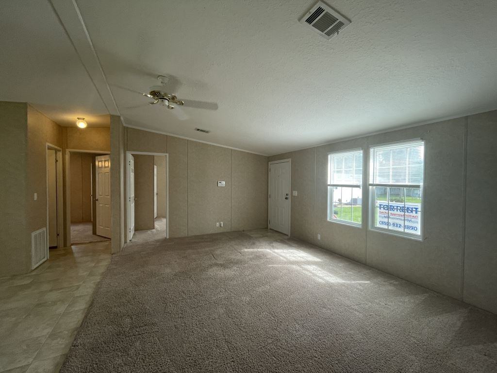 36047 Citrus Blvd - Photo 5 of 32