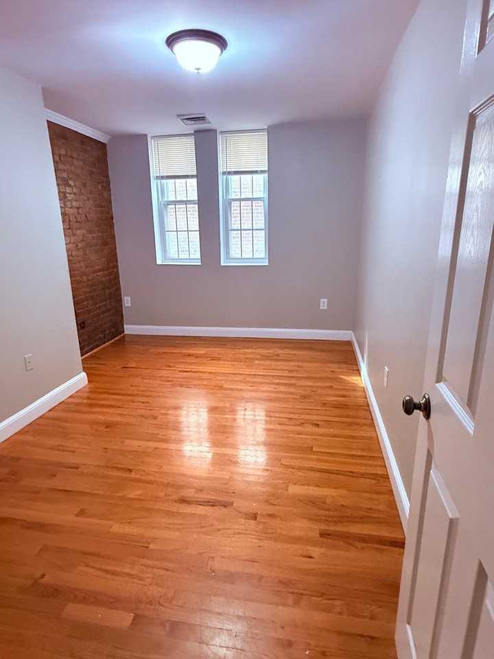 66 Beacon St #2 - Photo 2 of 8