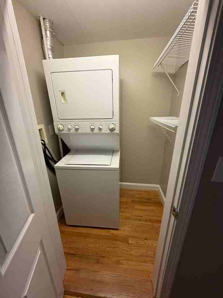 66 Beacon St #2 - Photo 6 of 8