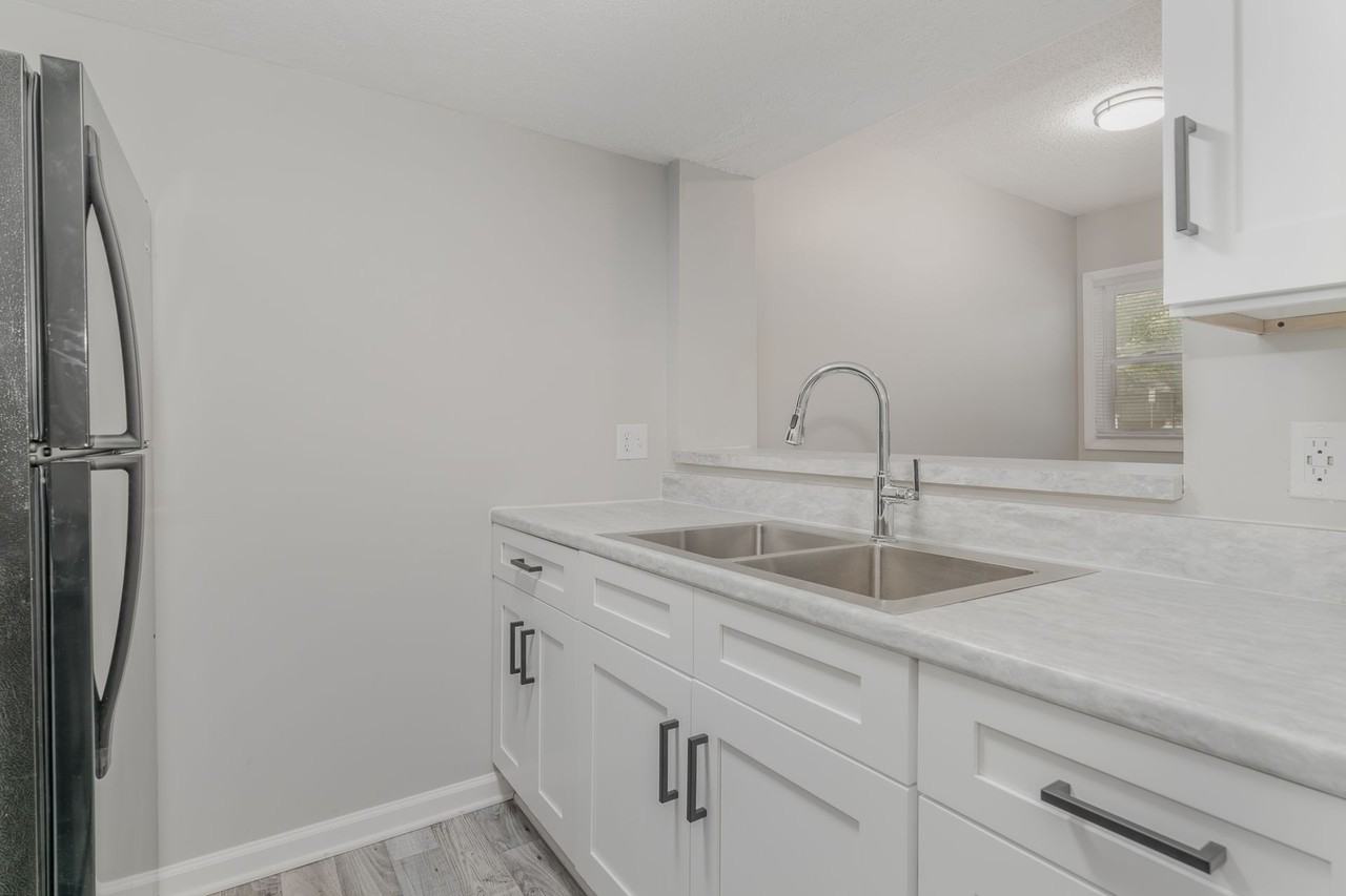 Caswell at Central Avenue - Photo 6 of 15