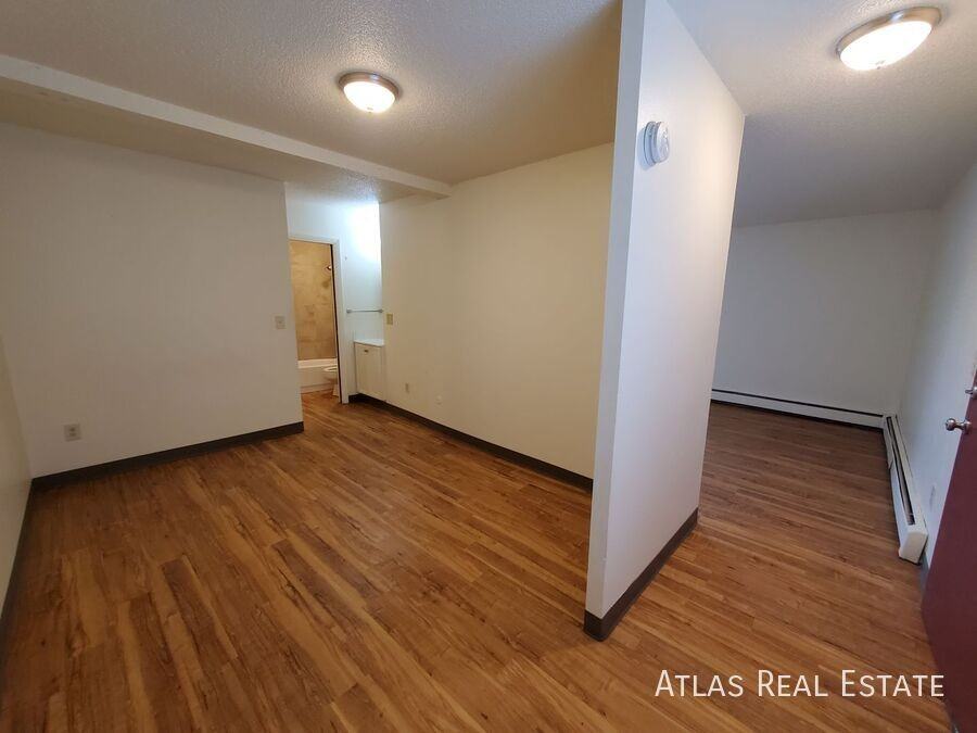 112 Rutgers Avenue - Photo 4 of 12
