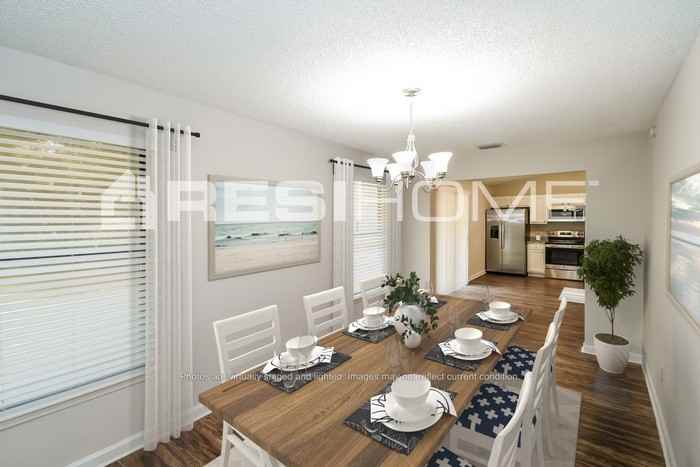 956 Chalmet Ln - Photo 4 of 18