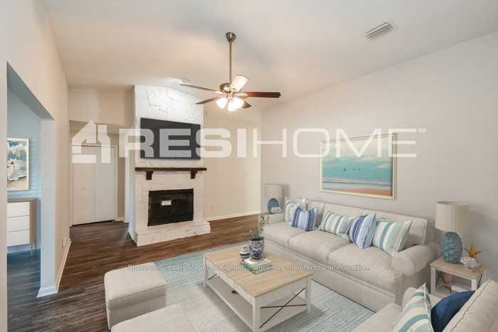 956 Chalmet Ln - Photo 5 of 18