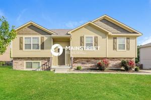 featured image of 410 Golfview Dr