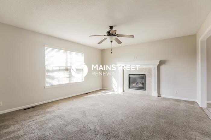 410 Golfview Dr - Photo 2 of 16