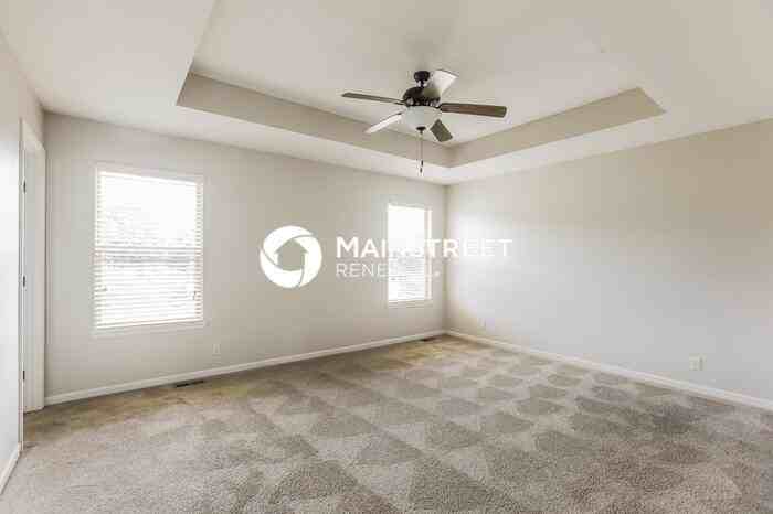 410 Golfview Dr - Photo 7 of 16