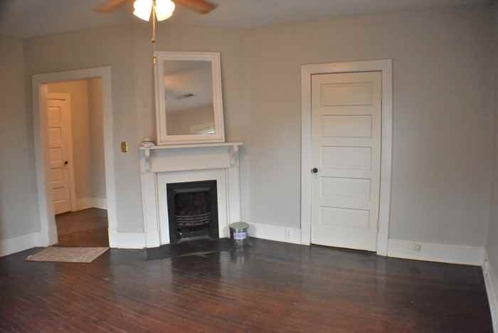 2808 Wheat St #C - Photo 4 of 19
