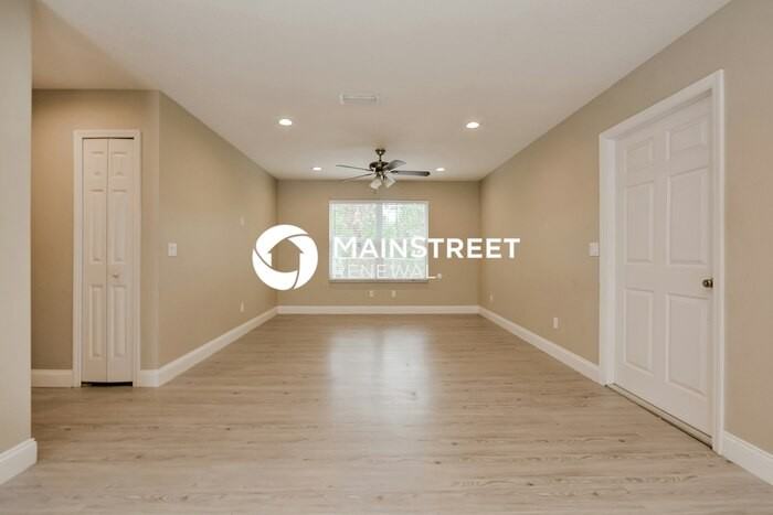 1410 Gorham St - Photo 3 of 16