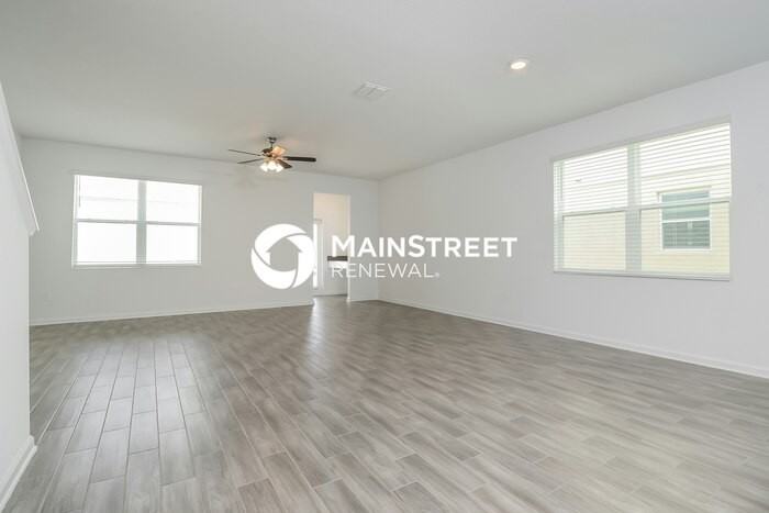 6429 Sprucepine Ln - Photo 3 of 17