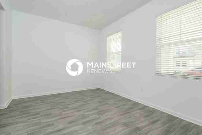 6429 Sprucepine Ln - Photo 6 of 17