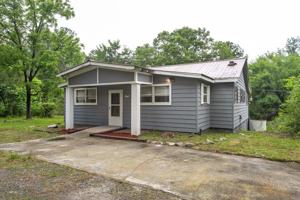 featured image of 2550 Farmer Rd Nw