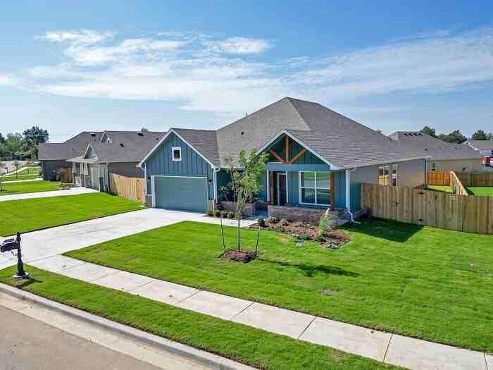 10702 N 120th East Ave - Photo 4 of 50