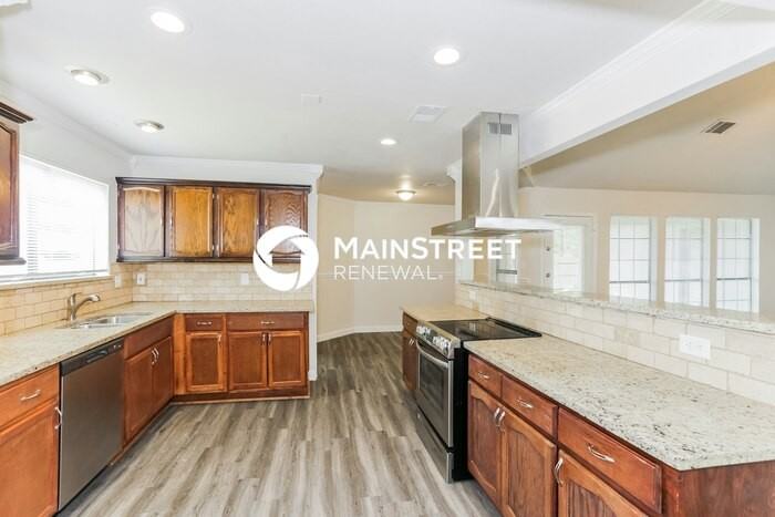 2401 Cypress Dr - Photo 7 of 16