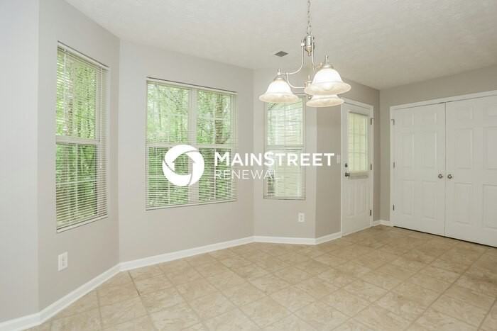 3323 Waldrop Trl - Photo 6 of 17