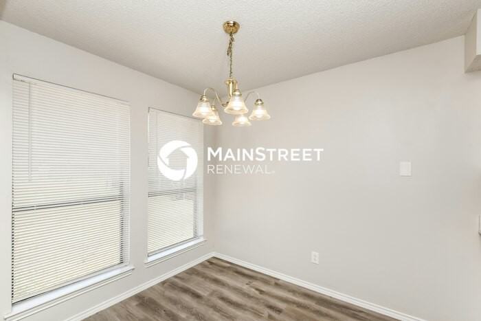 101 Liesa St - Photo 5 of 15
