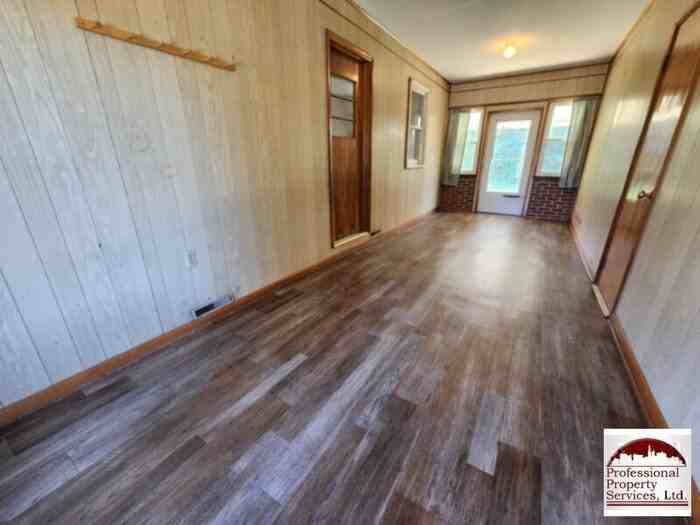 20741 Keadle Rd - Photo 2 of 17