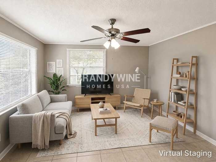 7418 La Ventura Dr S - Photo 3 of 21