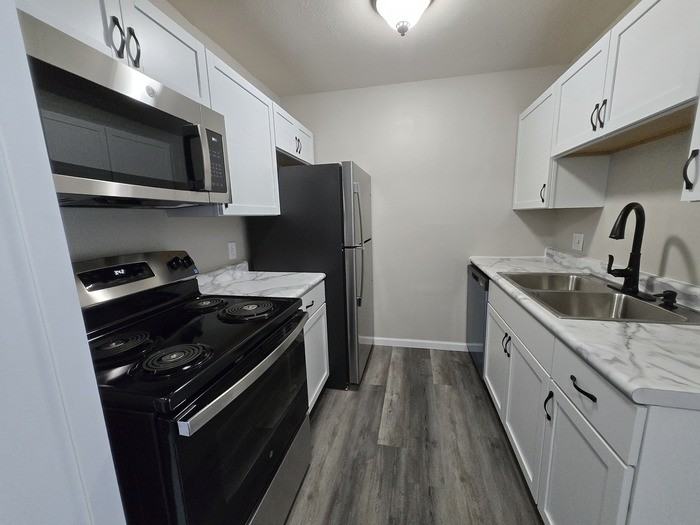 2816 S 17th St #201 - Photo 7 of 18