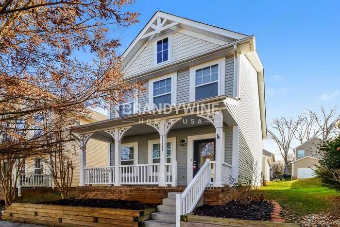 11511 Mcdunkeld Dr - Photo 4 of 23