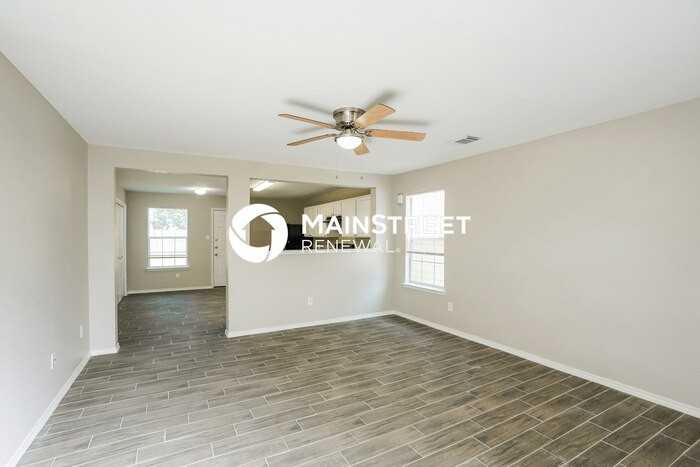 343 Remington Creek Dr - Photo 7 of 17